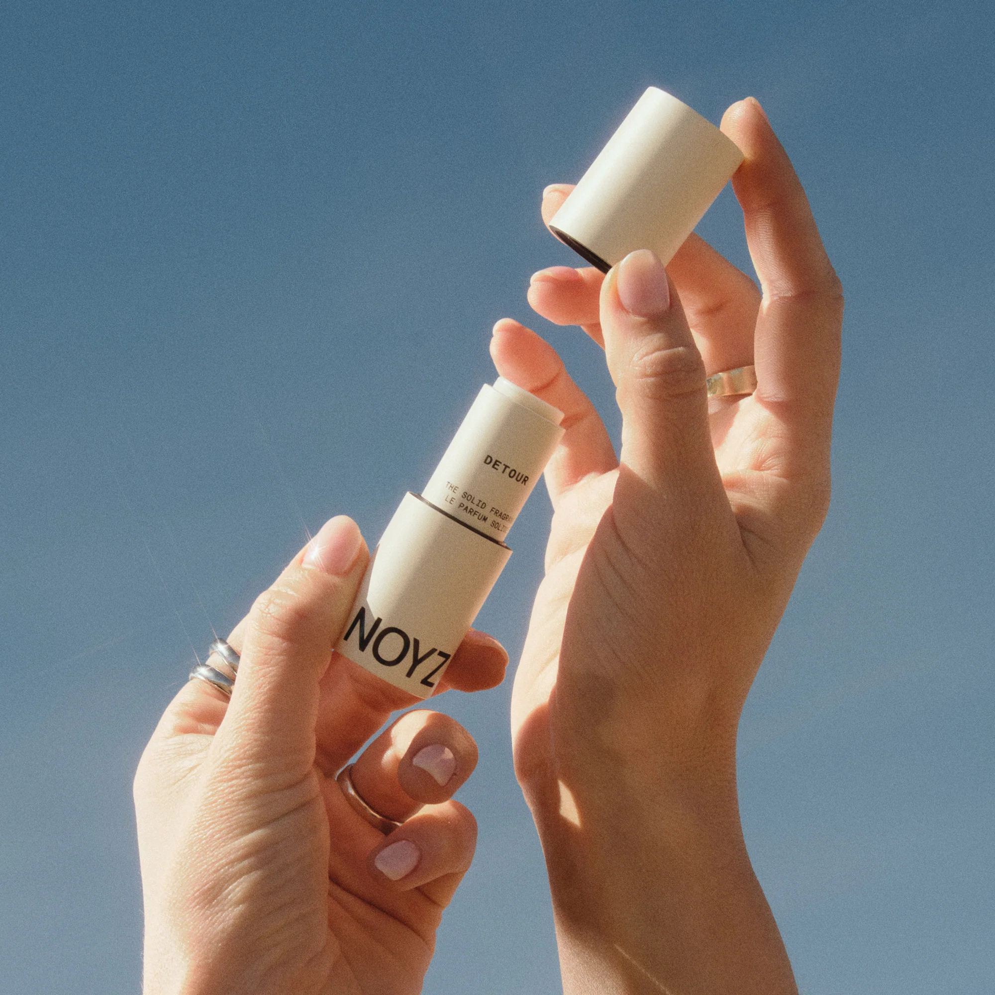 THE SOLID FRAGRANCE DETOUR - Image 4