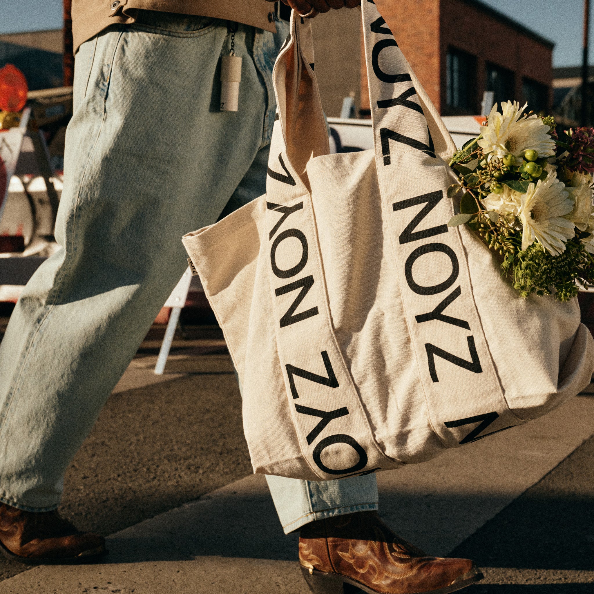 NOYZ TOTE BAG - Image 5